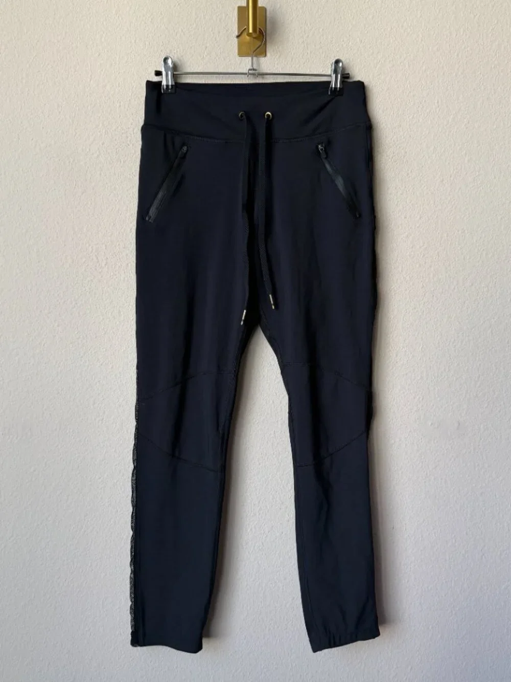 ALALA Fast Track Mesh Panel Pants in Black Size XS